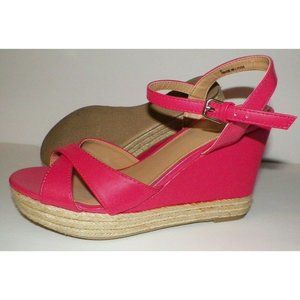 Womens 8 NY & Co Pink Wedge Platform Sandals Shoes